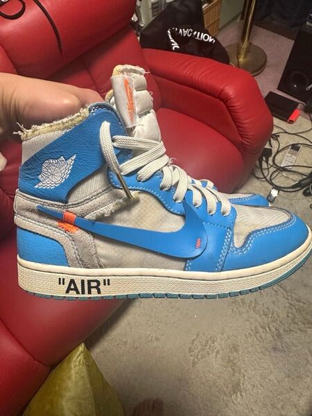 売り切りたいので OFF White X Nike Air Jordan 1 High UNC White dark