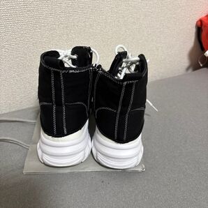 ハイカットスニーカー 黒 キャンバス 23.5cm