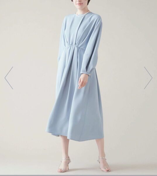 【美品】マルティニーク タックギャザーワンピース ロング サックス
