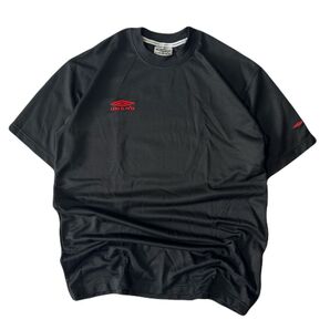 【着画あり】00s UMBRO 半袖tシャツ archive y2k