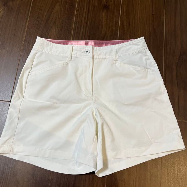 未使用 Munsingwear ゴルフショートパンツ ホワイト 7号 ハーフパンツ