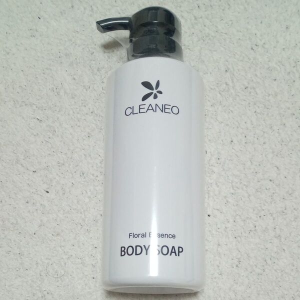 薬用 クリアネオ ボディソープ 300ml 未開封品