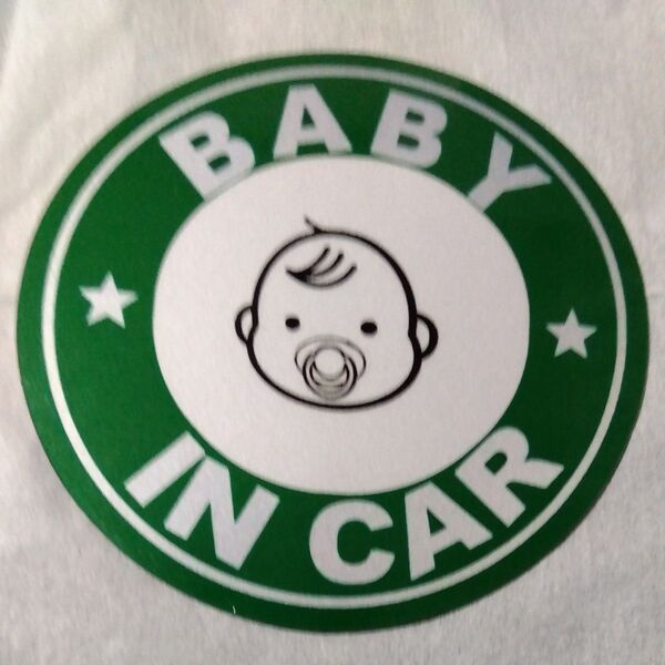 BABY IN CAR ステッカー 緑 グリーン ベビーインカー 赤ちゃん 車