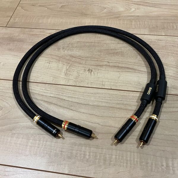 美品 SAEC SL-5000 (0.7m) ステレオオーディオケーブル rca RCAケーブル サエク PC-Triple C
