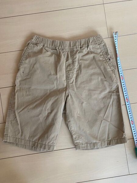 ユニクロ ハーフパンツ 150cm ベージュ