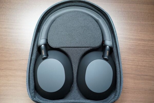 ほぼ未使用 WH-1000XM5 SONY ソニー ワイヤレスヘッドホン ブラック
