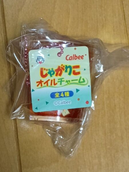 Calbee カルビー じゃがりこ オイルチャーム チーズ