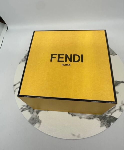 フェンディ FENDI 空箱 アクセサリー