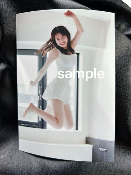 志田こはく 写真 Lサイズ ジャンプ