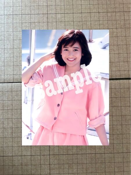 岡田有希子 写真 L版 1枚 ピンク制服 アイドル ゆっこ