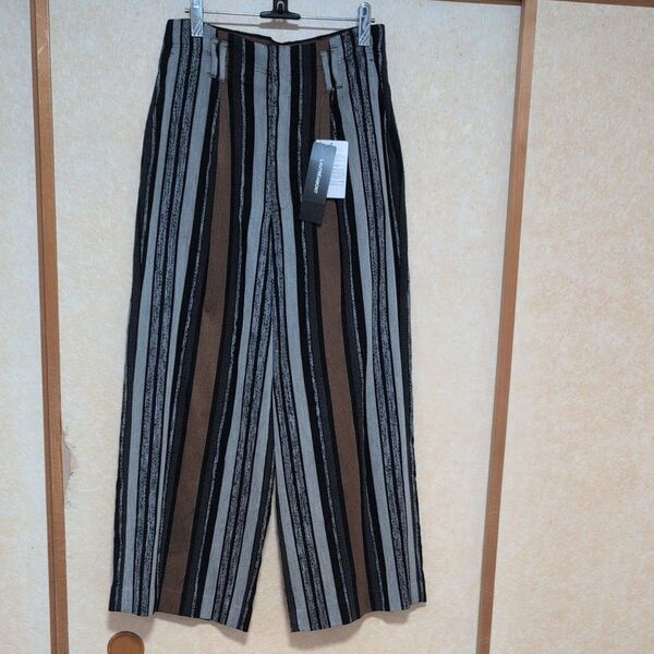 【新品】ロートレアモンのストライプ柄 パンツ Size38 ワイドパンツ