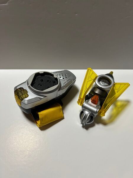 仮面ライダーカブト DXザビーゼクター