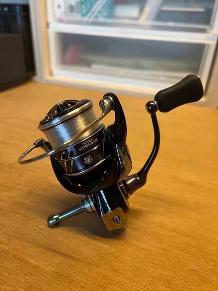 DAIWA ダイワ23タトゥーラ LT2500S-XH-QD