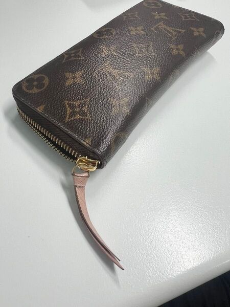 LOUIS VUITTON ルイヴィトン モノグラム ジッピーウォレット 長財布 ブラウン