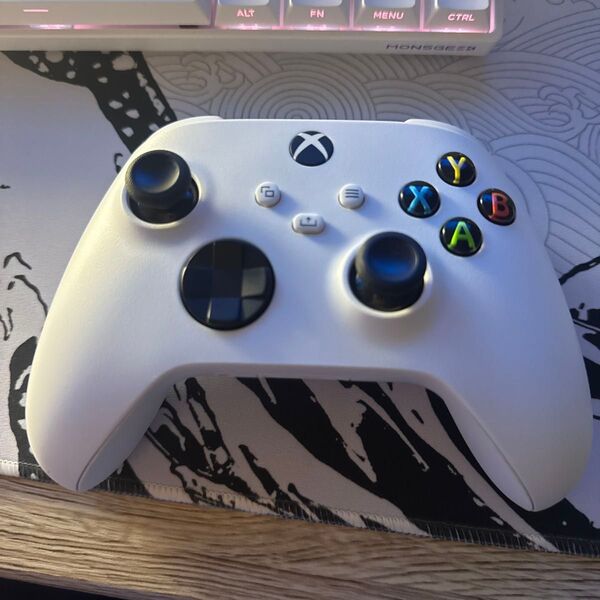 Xbox コントローラー ほぼ新品