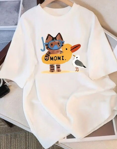 女性のかわいいキャラクタープリントTシャツ - "ママ"デザインのクマ&海鳥、カジュアルなゆったりフィット