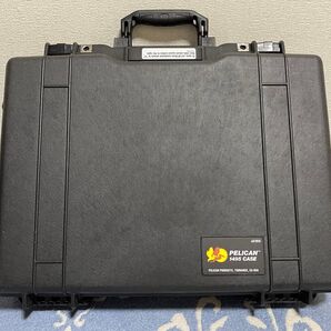 美品 ペリカン ノートパソコンケース 1495 15インチ、16インチ、17インチまで対応