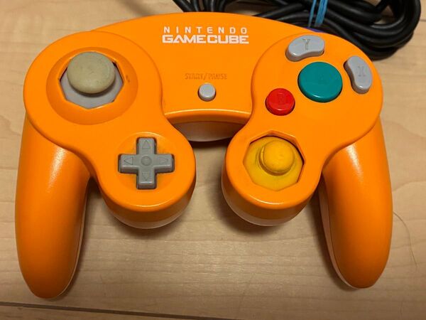 動作良好 美品 ゲームキューブ コントローラー オレンジ 任天堂 Nintendo GC