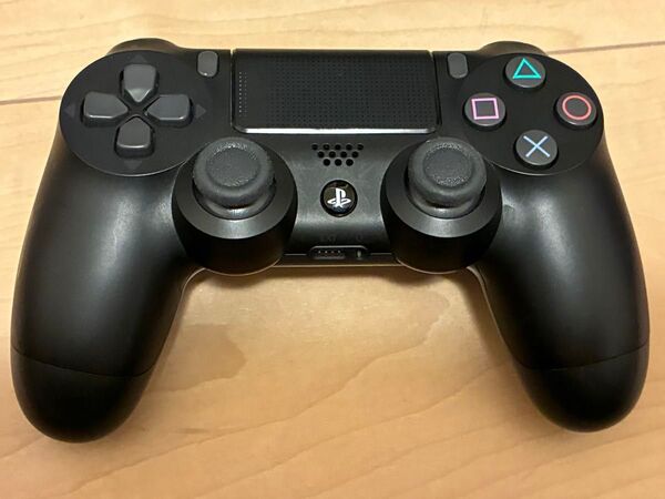 動作良好 美品 PS4 デュアルショック4 ブラック プレイステーション4