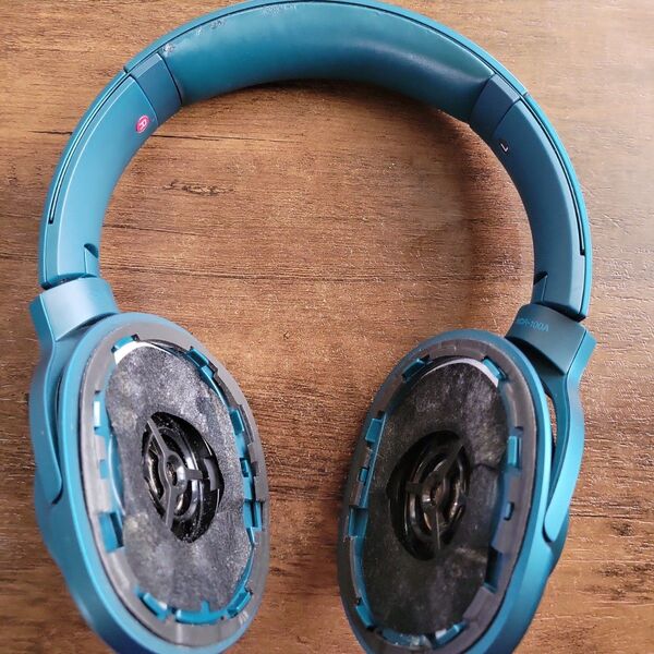 ジャンク SONY ステレオヘッドホン MDR-100A