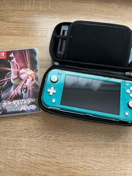 Nintendo Switch Lite ニンテンドースイッチライト(本体、ケース、ポケットモンスターシャイニングパール付き)