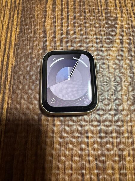 Apple Watch GPSモデル SE2 第二世代 スターライト