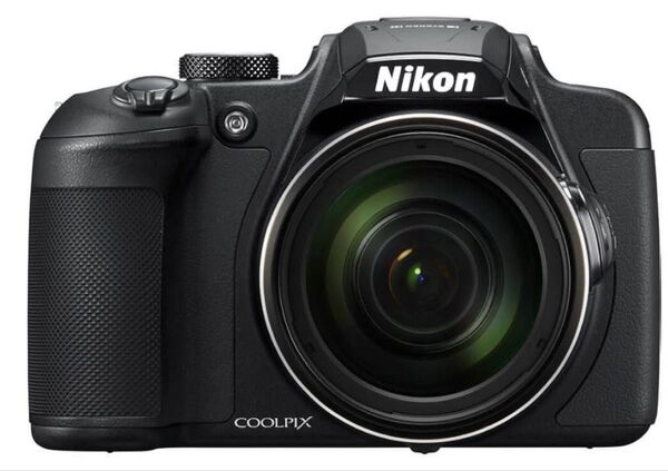 COOLPIX B700
