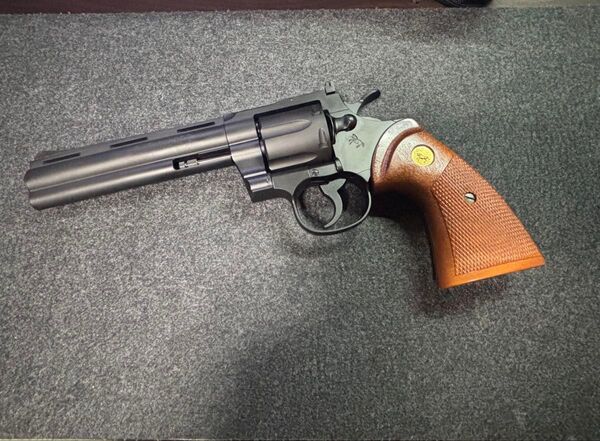 タナカ モデルガンCOLT PYTHON R-model