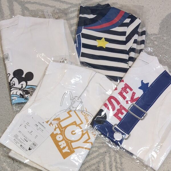 ミッキーなどTシャツ4枚新品 110cm