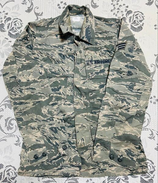 米軍放出品 実物 ABUユニホーム 空軍戦闘服 ミリタリージャケット LLサイズ