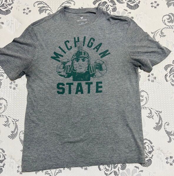 海外製 Michigan State(ミシガン州) TシャツMサイズ