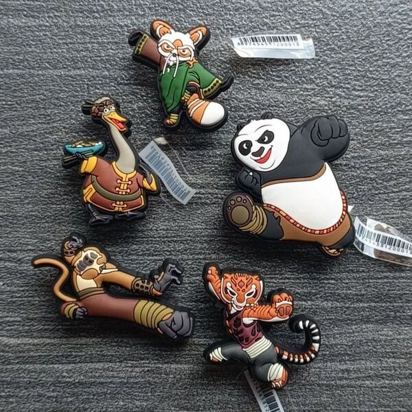 【新品】カンフー・パンダ クロックス ジビッツ アクセサリー 5個セット