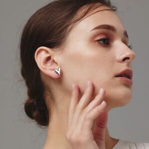 cene セネ ハートイヤリング 新品未使用