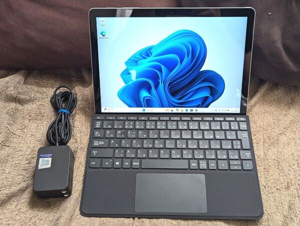 【ほぼ未使用】Surface Go3 LTE SSD搭載モデル Core i3 8/128GB Office タイプカバー付 1
