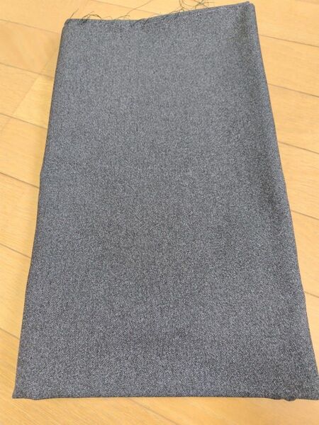 ポリエステル100%生地2mグレー