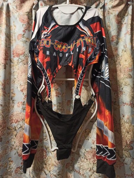 ロングスリーブ レースクイーン ハイレグ レオタード コスチューム スナップクロッチ キャンギャル モデル コスプレ サイズM
