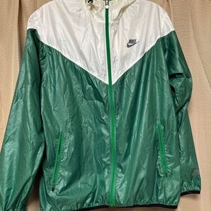 NIKE ナイロンジャケット