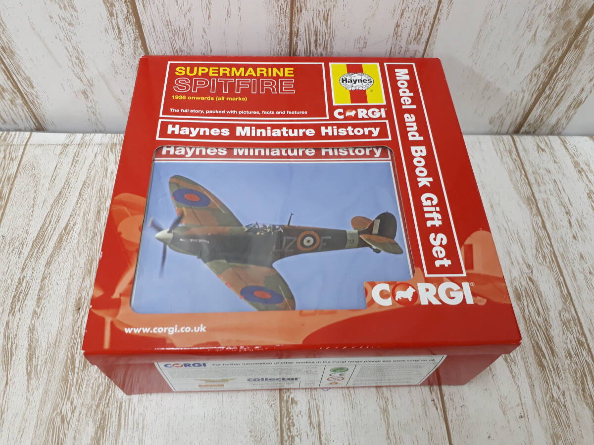 絶版新品希少　Corgi/コーギー1/72 スピットファイア70周年　3機セット 絶版新品希少 Corgi/コーギー1/72 スピットファイア70周年 3機