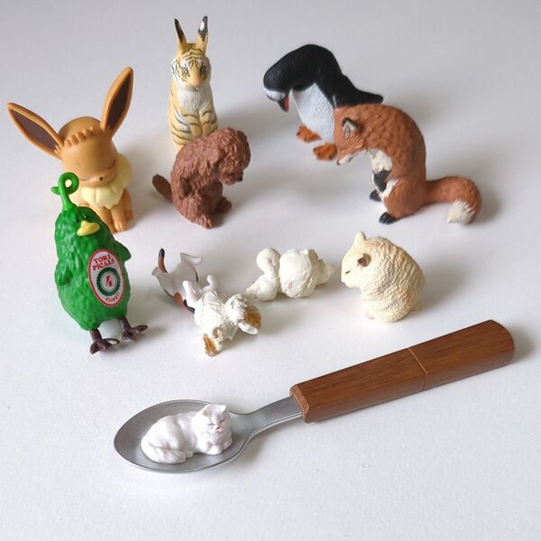 ガチャ トイカプセル ミニチュアフィギュア セットまとめ売り イーブイ トロピカルズ お辞儀さん ねこ 動物 9点 インテリア