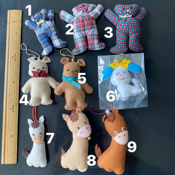 ハンドメイド マスコットストラップ付きおまとめクマ・イヌ・ロバ9個セット 3個,4個のバラ売り可
