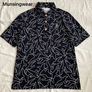 Munsingwear ゴルフポロシャツ 黒 日本製 大人気ペンギン模様 総柄 半袖ポロシャツ