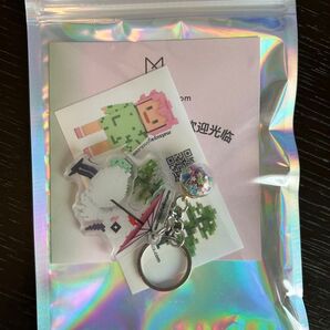 アクリルキーホルダー