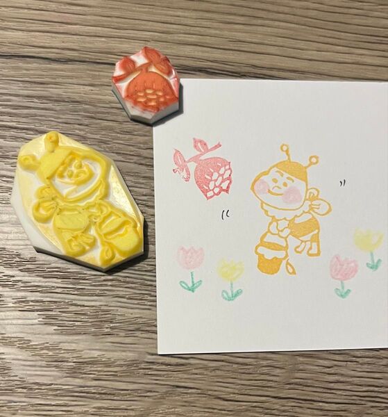 働き者ミツバチさん【消しゴムはんこ】