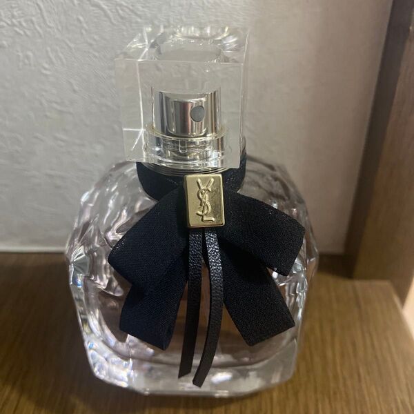 イブサンローラン モンパリ オーデパルファム50ml