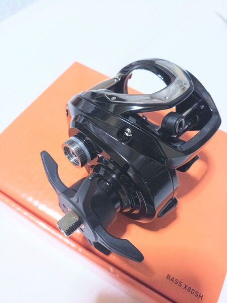 未使用品 BASS X 80sh ダイワ バスX DAIWA リールボディ右 メンテナンスに!