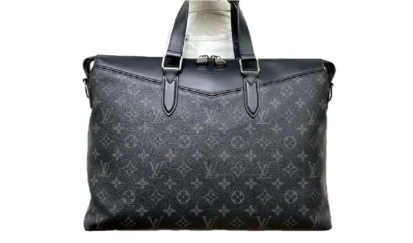 5/16まで出品 極美品 LOUIS VUITTON ルイヴィトン モノグラムエクリプス エクスプローラ M40566