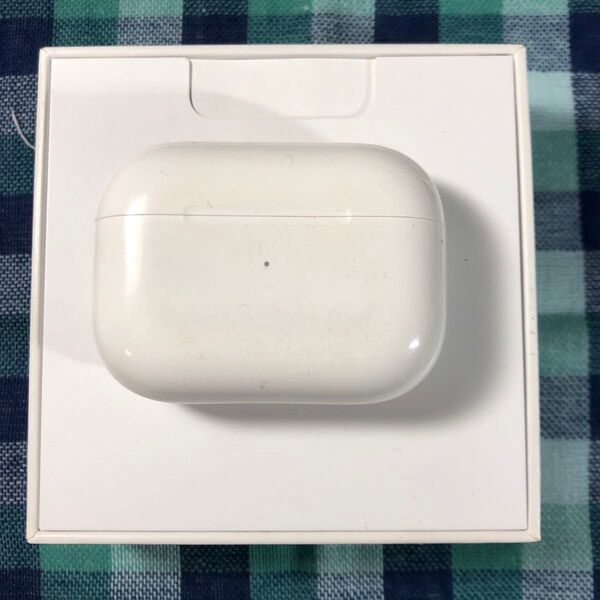AirPods Pro 第2世代 充電ケース lightning充電 エアーポッズ ワイヤレスイヤホン 充電ケースのみ