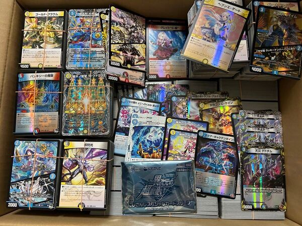デュエマ まとめ売り 合計4000枚以上 スリーブ10枚