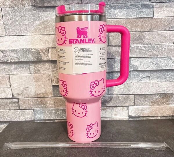 スタンレー TUMBLER タンブラー クエンチャー ハローキティ 未使用品 海外限定 日本未発売 ピンク