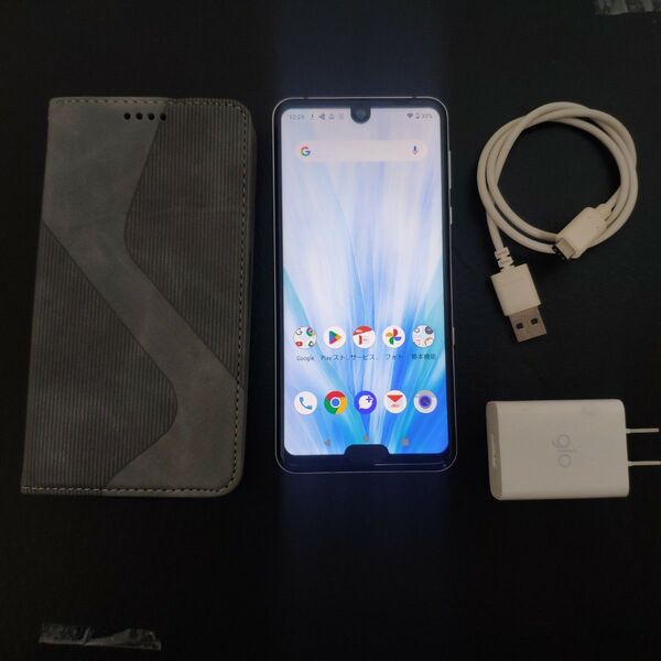 au AQUOS R3 SHV44